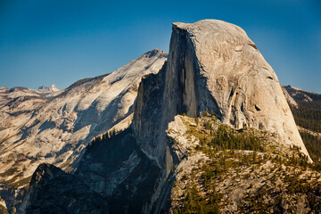 Fototapeta na wymiar View from the Yosemite National Park with the famous Half Dome, California, USA
