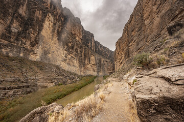 Trail Parallels the Rio Grande River