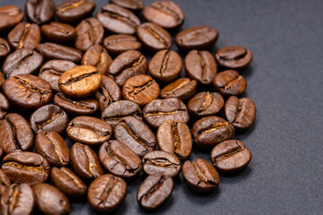 Coffee beans with a uniform color