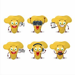 Chanterelle cartoon character are playing games with various cute emoticons