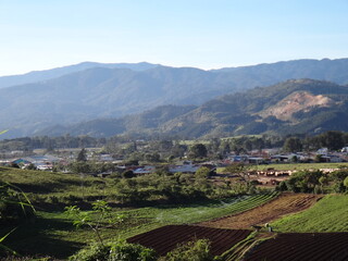 Fototapeta na wymiar Montañas Cartago Costa Rica