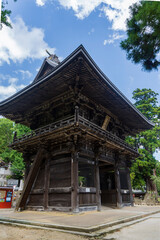 Fototapeta premium 筑波山神社の随神門／日本茨城県つくば市