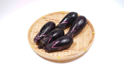 新鮮な茄子