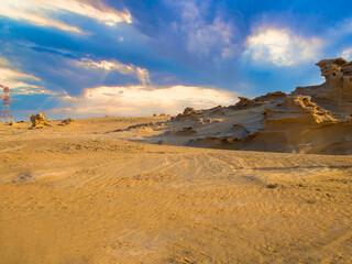 Fototapeta na wymiar Sandstone Structures (Fossil Dunes). Al Wathba, Abu Dhabi, UAE