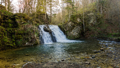 Fototapeta premium Hurkalo waterfall in carpathian forest