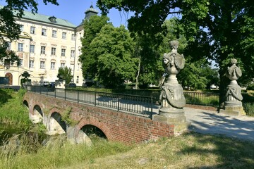 Zamek w Rydzynie, kompleks pałacowo parkowy w Wielkopolsce, 