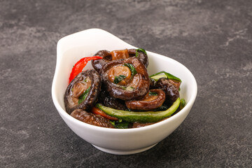 Marinated shiitake mushrooms with herbs