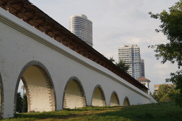 Obraz premium moscow: ancient aqueduct 