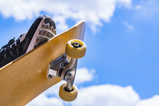 スケボー　スケートボード　【 人気 の スポーツ の イメージ 】