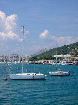 yachts in the bay