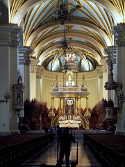 Fototapeta na wymiar Interior of Lima Cathedral, Peru