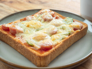 ピザトースト