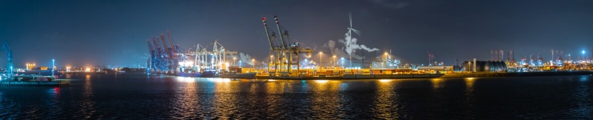 Fototapeta na wymiar Hamburg Harbor by Night Panorama 2