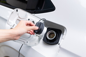 自動車の給油口