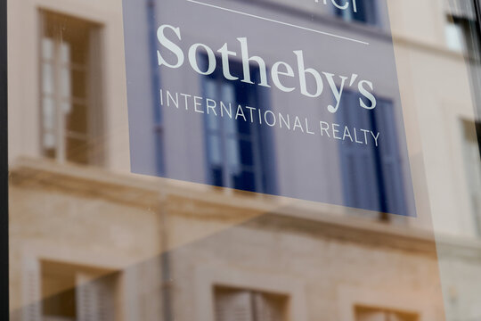 Sotheby logo text and sign brand luxury brokers auctions real estate