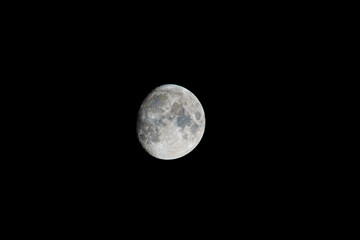 Photo de la lune montante