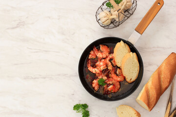 Gambas al aJillo. Shrimp Scampi on a Skillet.