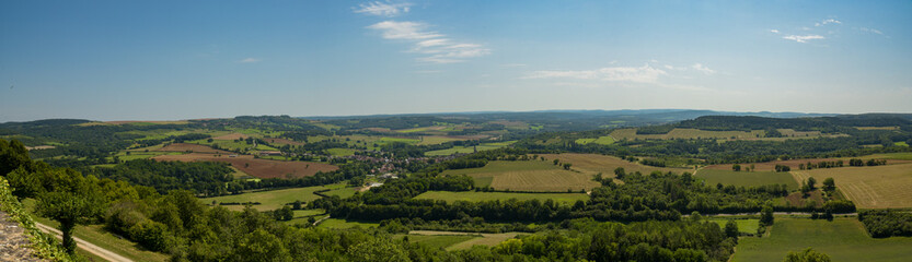 Fototapeta na wymiar panoramic landscape from the basilica of vezelay in bourgogne