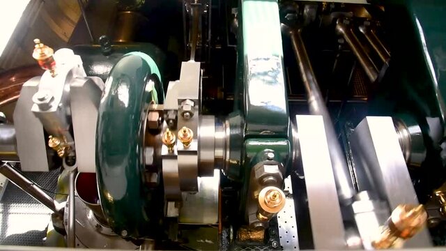 close up of a spotless steam boat engine
