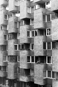 modernist building brutalism at Karowa Street 18