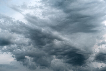 Obraz premium Dramatic skyline with storm clouds.