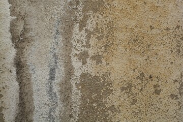 Water stains on the concrete wall