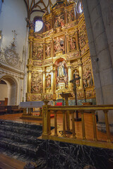 Fototapeta premium Vitoria-Gasteiz, Spain - 21 Aug, 2021: Altar in the Church of San Vicente in Vitoria-Gasteiz, Basque Country, Spain