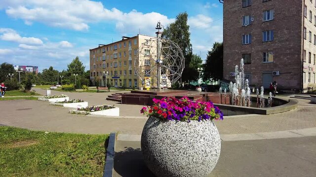Petrozavodsk. Fountain Molecule. Karelia. Russia. 4K.