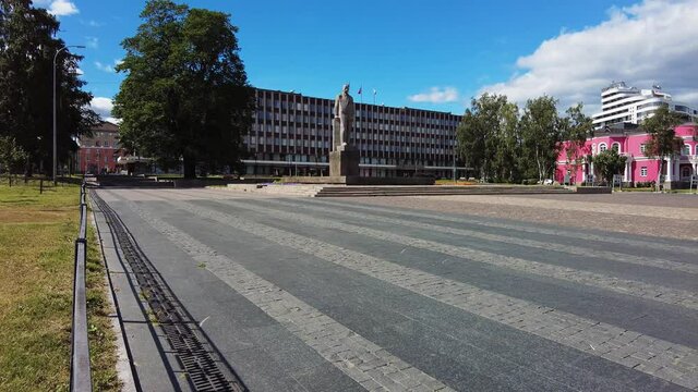 Petrozavodsk. City center. Monument to Otto Kuusinen. Karelia. Russia. 4K.