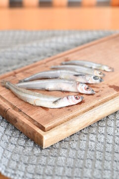 some cornalitos on a wooden board