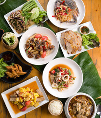 Thai papaya salad or Somtum 