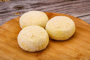 Raw potato zrazy for cooking