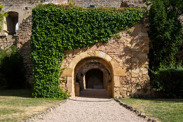 Fototapeta na wymiar Interior del Castillo de Pedraza
