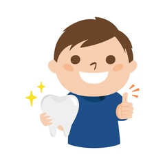 歯医者のイラスト。治療跡の歯を持って笑ってる男性歯科医。