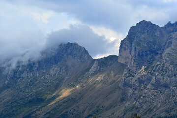 Montagne , haute Alpes, nuage