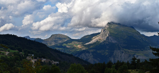 Montagne, Haute Alpes, ciel Nuages