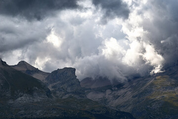 Obraz na płótnie Canvas Haute Alpes, montagne, nuage, orage