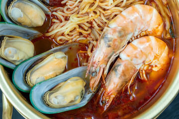 Korean traditional Noodle, Jjamppong Spicy Seafood Noodle Soup, Korean Noodle in Spicy Seafood soup, 4k resolution