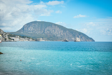 Naklejka premium Crimea peninsula mountain bear sea coast blue water