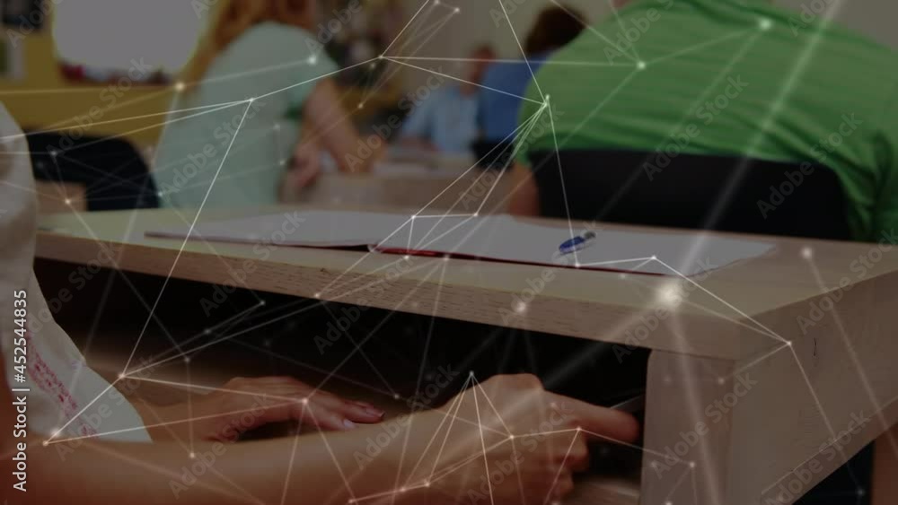 Poster animation of network of connections over students learning