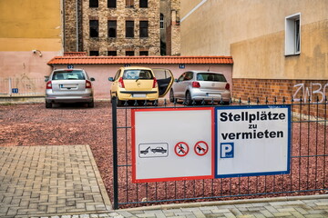 halle saale, deutschland - stellplätze zu vermieten