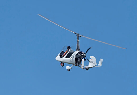 Balashikha Russia Black Airfield 22 May 2021: gyroplane Gyro Classic demonstration flight the Sky aviation festival, theory and practice
