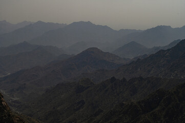 Fototapeta na wymiar Misty mountain from Taif, Saudi Arabia