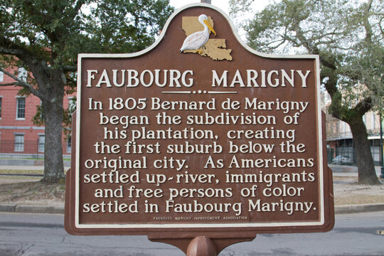 Faubourg Marigny Sign