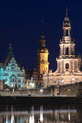 Fototapeta na wymiar Promenade Dresden Elbe