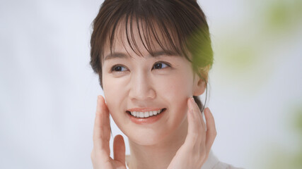 女性