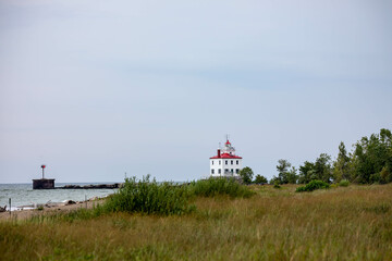 Fototapeta na wymiar Fairport Harbor West Breakwater Lighthouse on Lake Erie coastline