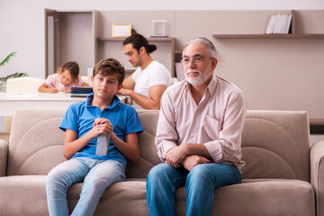 Three generations at home during pandemic