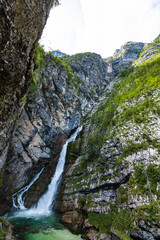 Fototapeta na wymiar スロベニア　ボーヒニのサヴァイツア滝