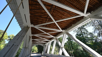 Obraz premium Covered Bridge